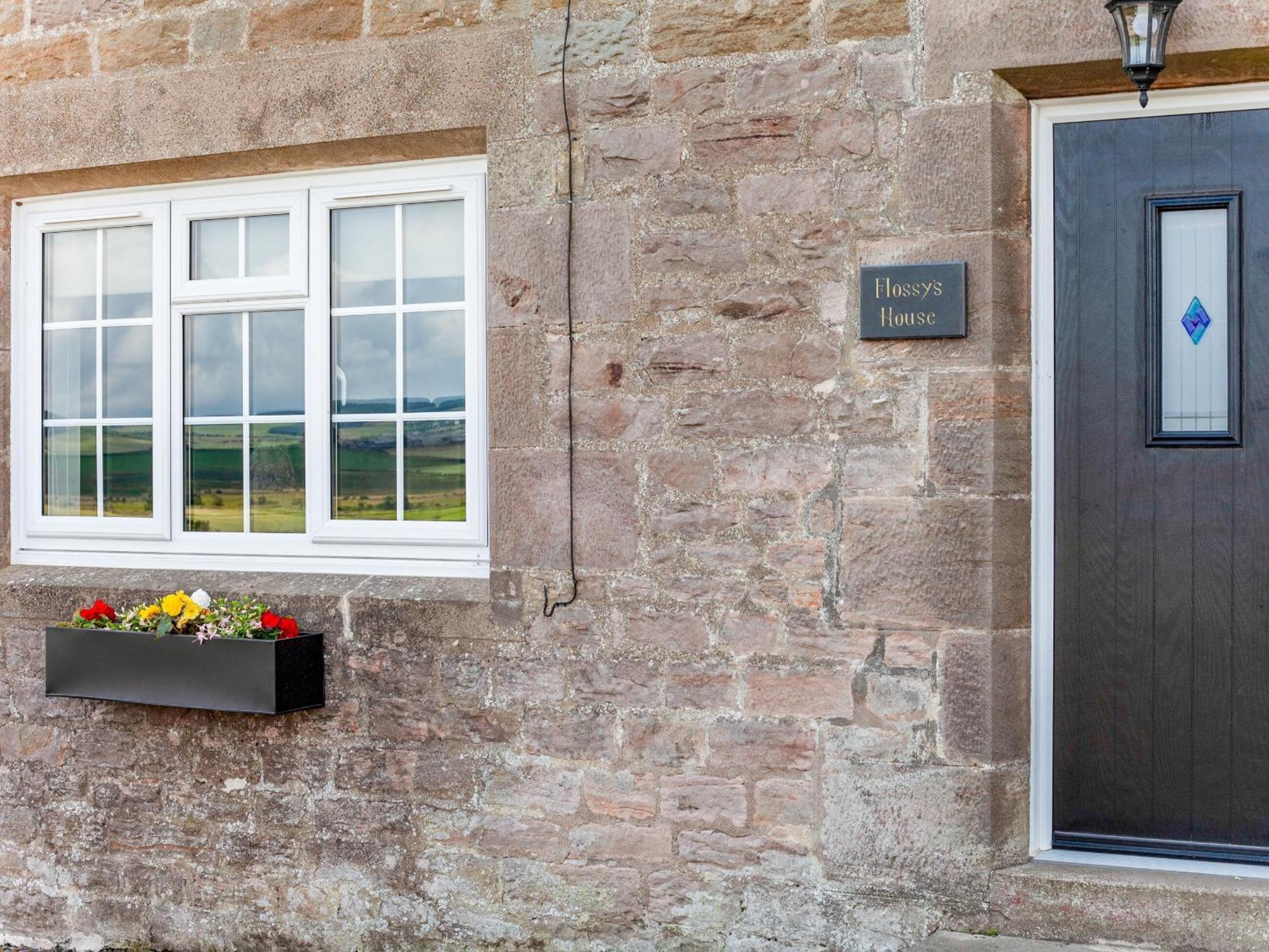 Holiday home Flossys House -uk35020 Chatton